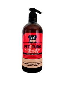 PETITUDO NATURAL GO-GO Dog Shampoo for (Sensitive skin). FREE Halloween Toy with purchase of 2 bottles of 250ml