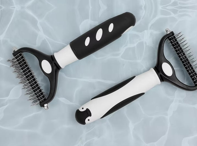 Professional Pet grooming deshed and demat comb with double sided knife for safely cutting through knots, matted coat